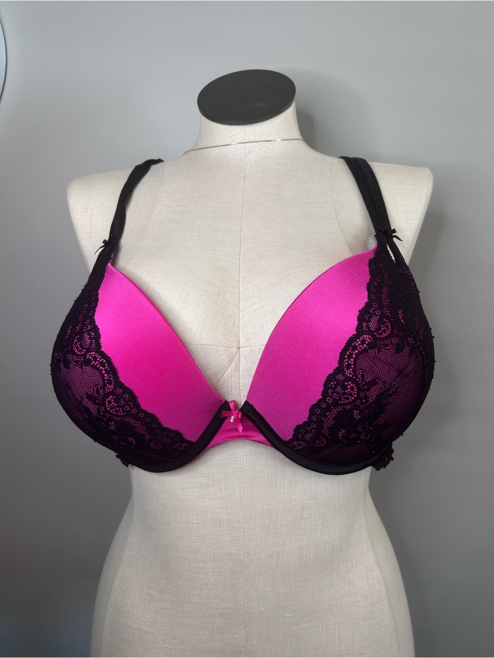 torrid Hot Pink & Black Lace Push-Up Bra with Bow Accent